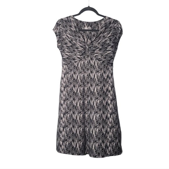 Lola Dress - Picture 1 of 5